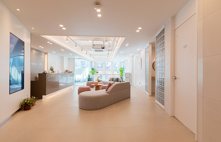 연세결성형외과의원's Image