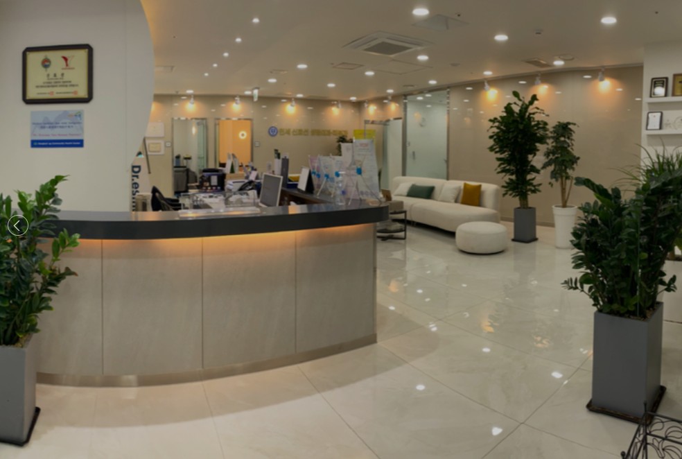 연세신효선성형외과의원's Image