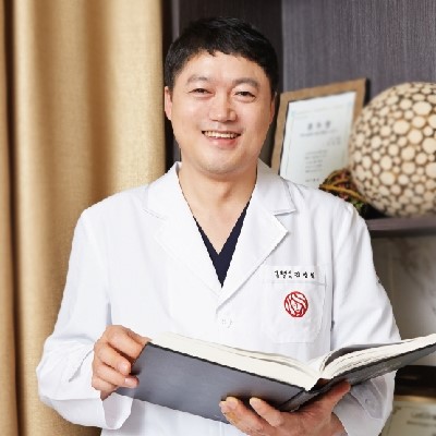 인스타성형외과의원's Image