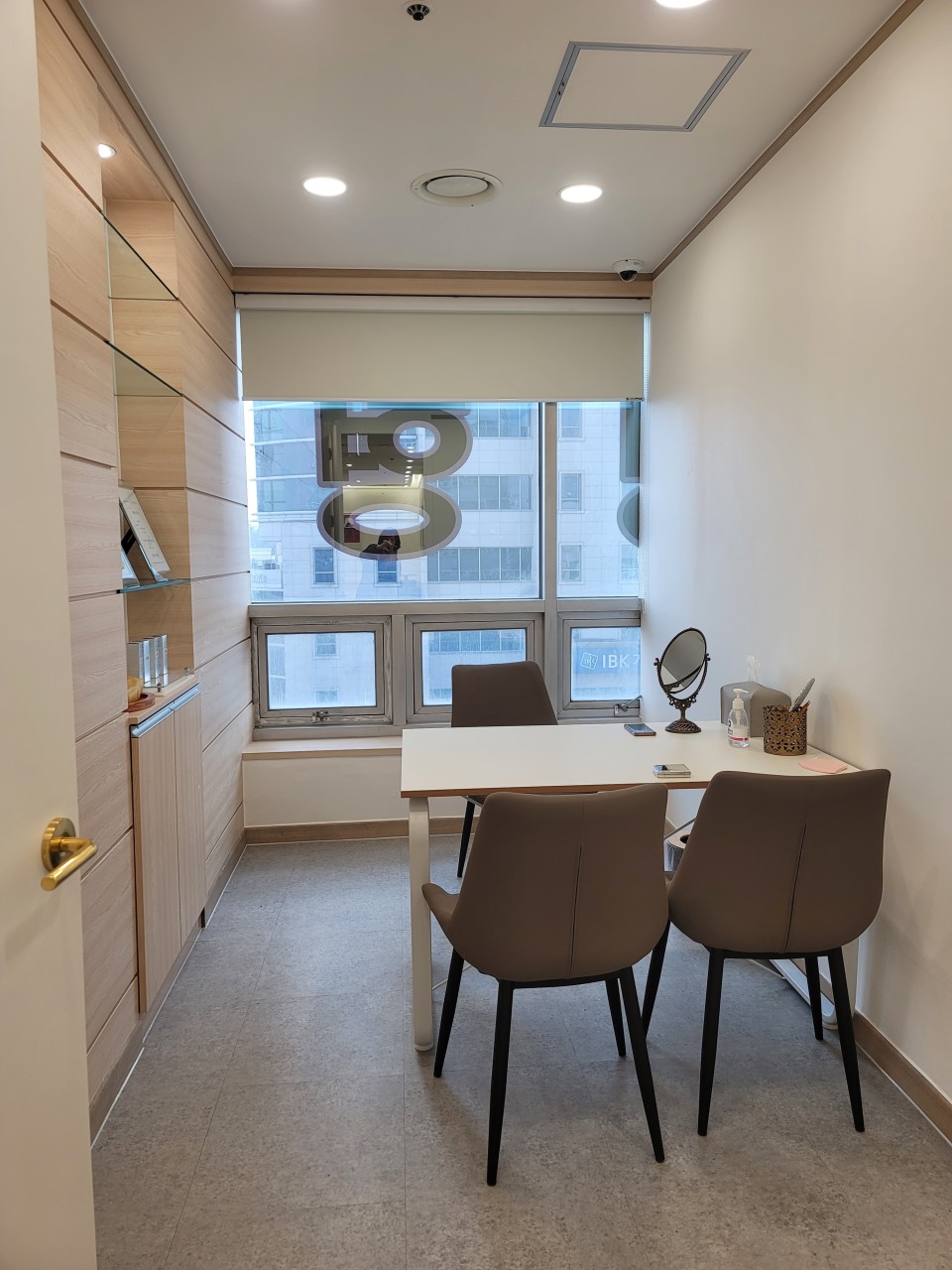 제니성형외과의원's Image