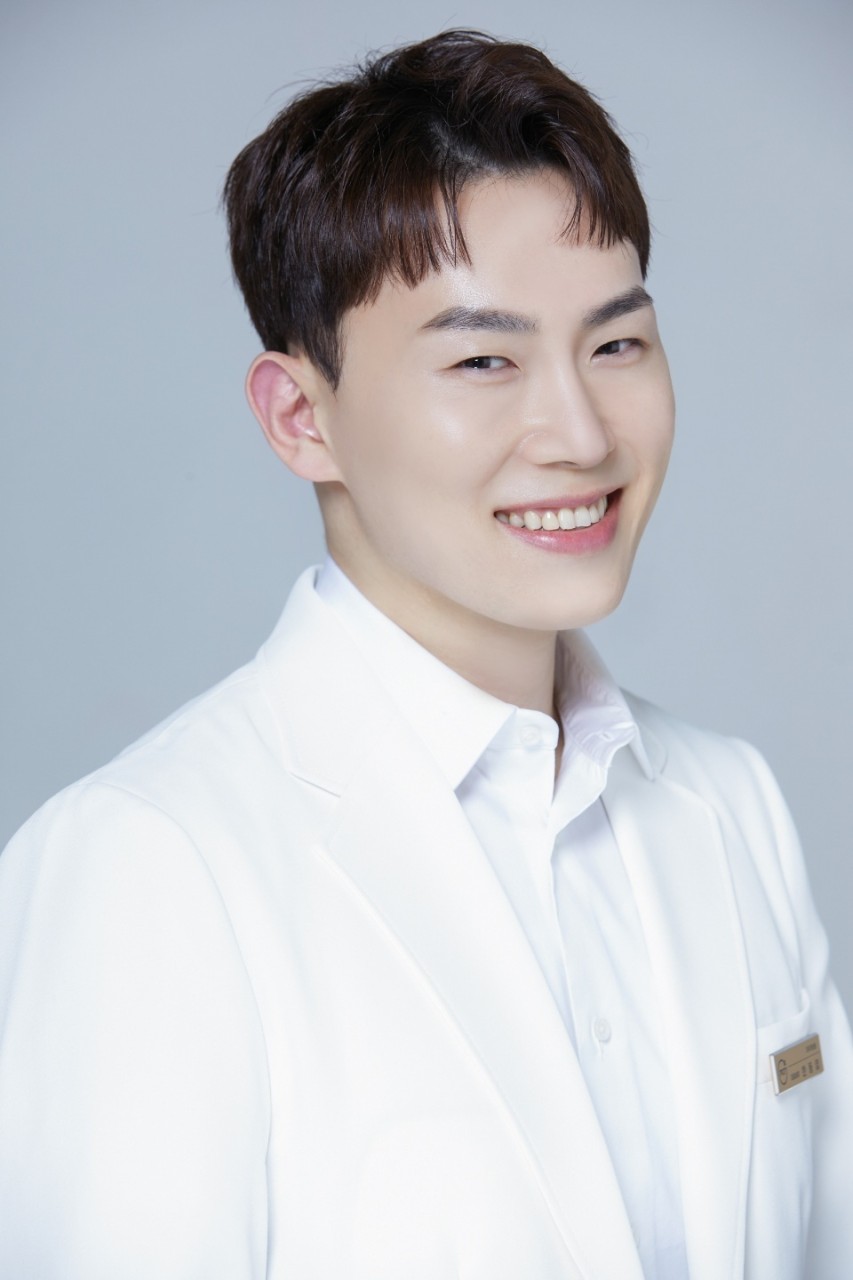 지우개의원's Image