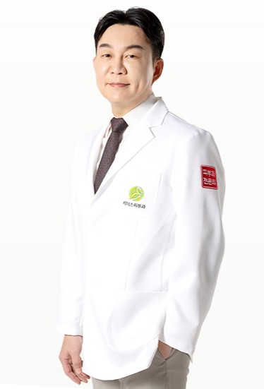 청담리더스피부과의원's Image